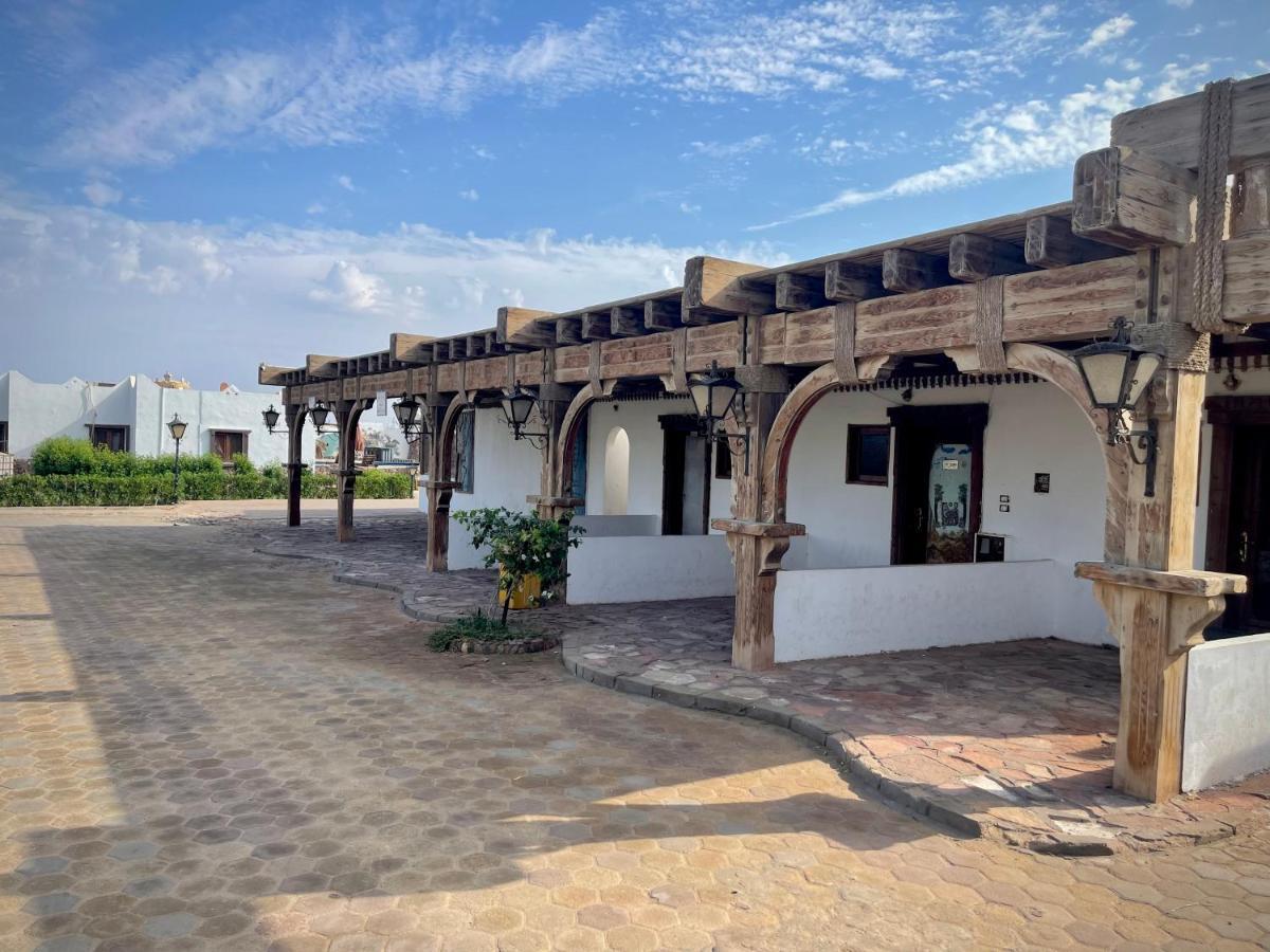 Black Prince Hotel Дахаб Экстерьер фото